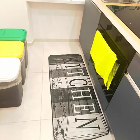 Modern And Quiet Apartament